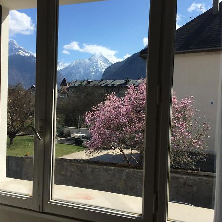 Superbe Appartement A Bourg D'Oisans Avec Terrasse Sud Ле-Бур-д'Уазан Экстерьер фото
